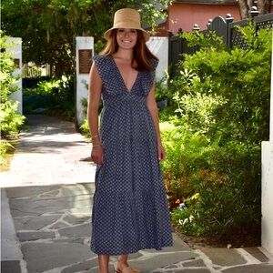 Chic Navy Patterned Maxi Dress